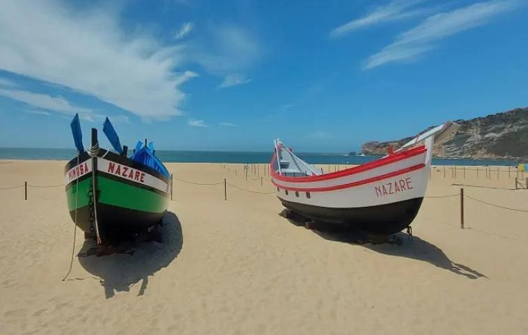 100 Meters From The Beach! Rua Da Regeneracao 나자레 외부 사진